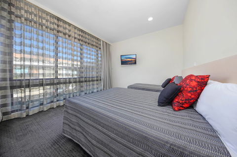 Belconnen Way Motel And Serviced Apartments - Accommodation NT 5