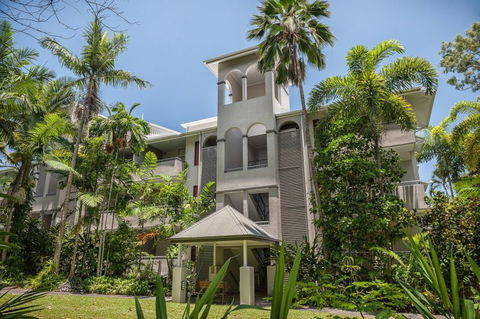 Oasis At Palm Cove - Accommodation NT 5