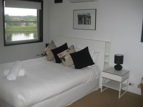 Noosa Entrance Waterfront Resort - Accommodation NT 11