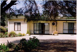 Casuarina Cabins - Accommodation NT 0