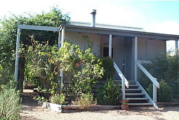 Ellisfield Farm - Accommodation NT 0