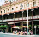 Plaza Hotel - Accommodation NT