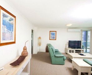 Sails Apartments - Accommodation NT 0