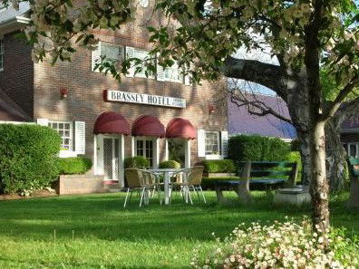 Brassey Of Canberra - Accommodation NT 0