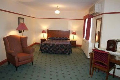 Brassey Of Canberra - Accommodation NT 2