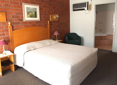 Abbotswood Motor Inn - Accommodation NT 2
