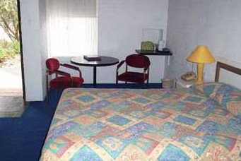 Bacchus Marsh Avenue - Accommodation NT 2