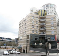 Seasons Darling Harbour - Accommodation NT