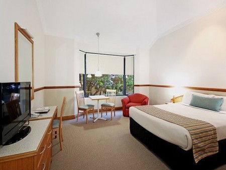 Quality Hotel Airport International - Accommodation NT 4
