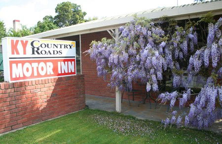 KY COUNTRY ROADS MOTOR INN - Accommodation NT 0