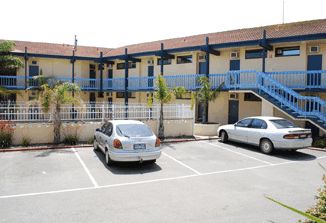 Lakes Central Hotel - Accommodation NT 0
