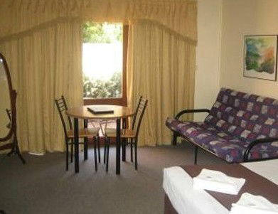Parkway Motel - Accommodation NT 2