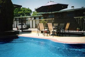 Sun Centre Motel - Accommodation NT 0