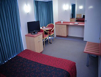 The Waverley International Hotel - Accommodation NT 4