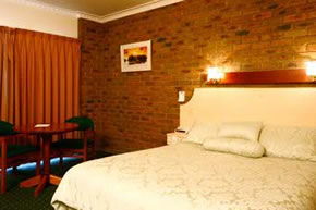 Best Western Travellers Rest Motor Inn - Accommodation NT 1