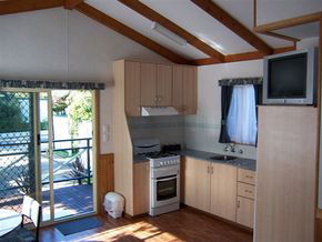 Koonwarra Family Holiday Park - Accommodation NT 2