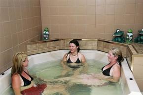 Koonwarra Family Holiday Park - Accommodation NT 3