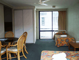 Club Surfers - Accommodation NT 1