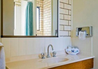 Econo Lodge Fraser Gateway - Accommodation NT 3