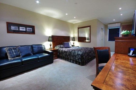 Quality Hotel Powerhouse - Accommodation NT 3