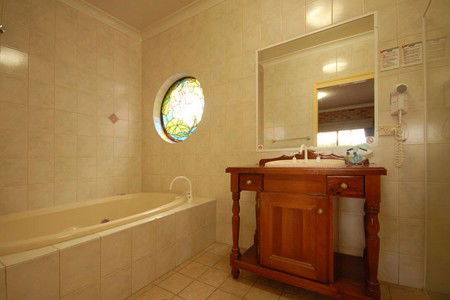 Country Gardens Motor Inn - Accommodation NT 0