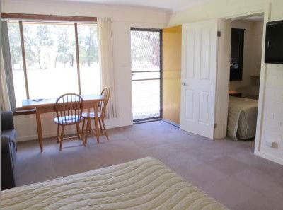 Golfers Lodge Motel - Accommodation NT 5