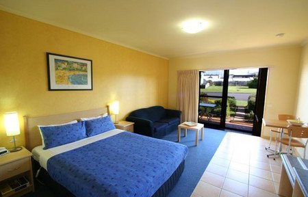 Seaview Motel & Apartments - Accommodation NT 2