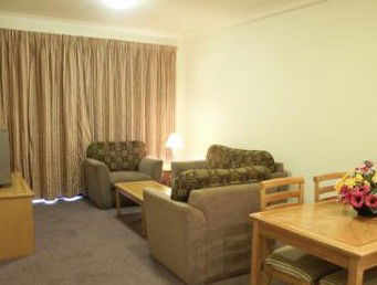 Maclin Lodge Motel - Accommodation NT 2