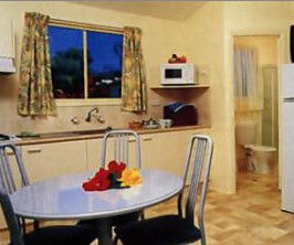 Melaleuca Caravan Park - Accommodation NT 1