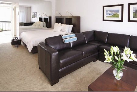  Accommodation NT