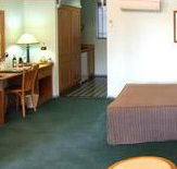 Young Federation Motor Inn