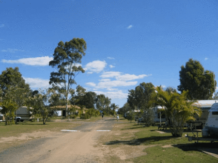 Glenlodge Caravan Village - Accommodation NT 1