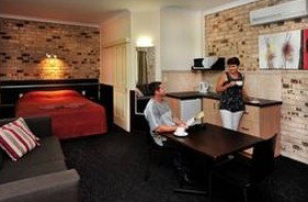 Highlander Motor Inn And Apartments - Accommodation NT 5
