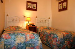 Georgian Court Bed And Breakfast - Accommodation NT 4