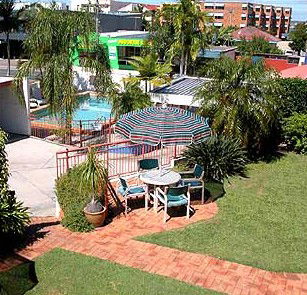 Caloundra Suncourt Motel - Accommodation NT 1