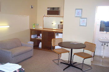 Belvedere Motel - Accommodation NT 4
