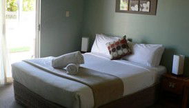 Emerald Explorers Inn - Accommodation NT 4