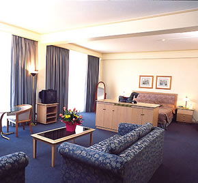 Chifley On South Terrace - Accommodation NT 1
