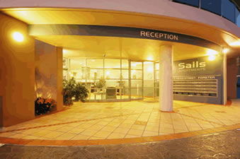 Sails Apartments - Accommodation NT 9