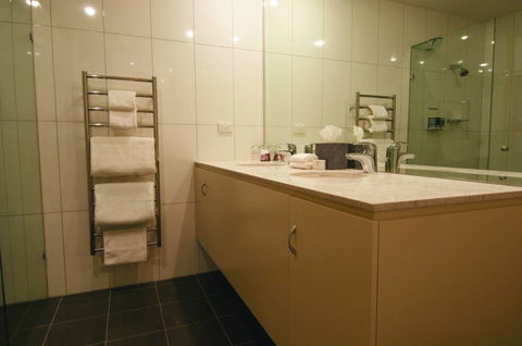 Chapel Hill Winery Guest House - Accommodation NT 0