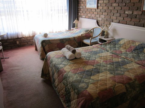 Farnham Court Motel - Accommodation NT 4