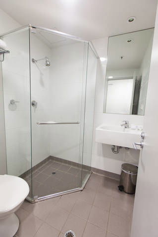 Y Hotel Hyde Park - Accommodation NT 4