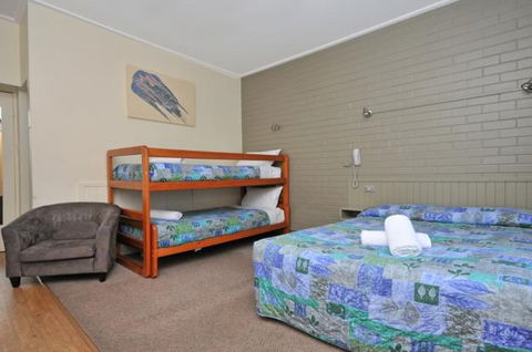 The Elm Motel - Accommodation NT 3