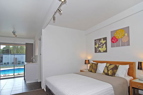 Ocean Grove Motor Inn - Accommodation NT 2