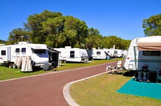 Emu Beach Holiday Park - Accommodation NT 0