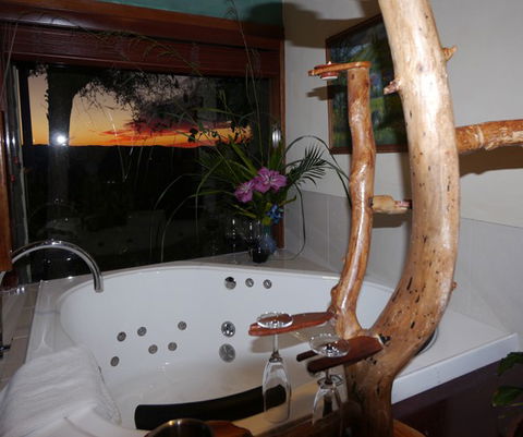 Lillypillys Cottages & Day Spa - Accommodation NT 7