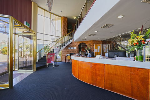 Quality Hotel Melbourne Airport - Accommodation NT 4
