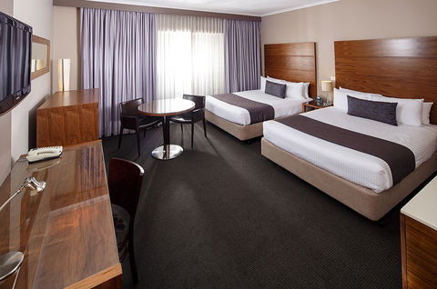 Quality Hotel Dickson - Accommodation NT 1
