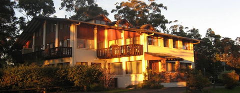 Chalet Swisse Spa Retreat - Accommodation NT 4