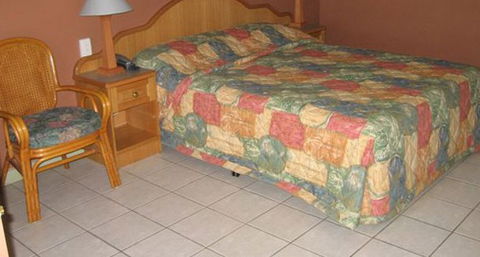 Paraway Motel - Accommodation NT 0